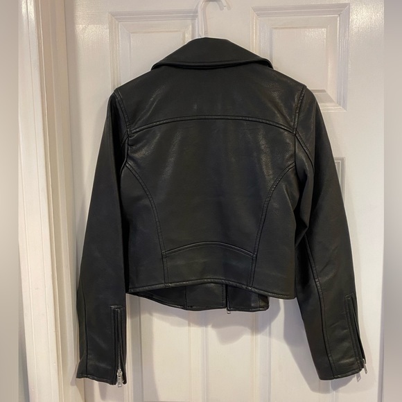 Abercrombie vegan leather jacket - Picture 2 of 5